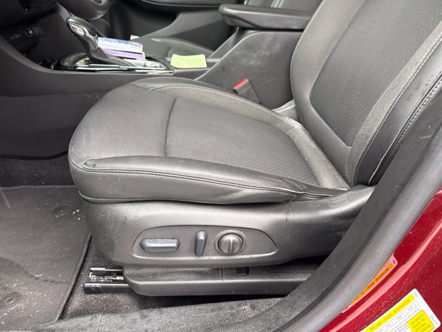 Used 2023 Buick Encore GX Select w/ Sport Touring Package FWD image 10