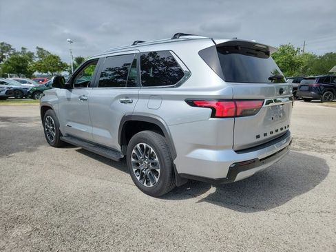 Used 2024 Toyota Sequoia Limited w/ Tow Technology Package AWD/4WD image 7