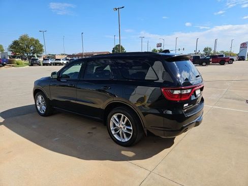 Used 2024 Dodge Durango GT image 5