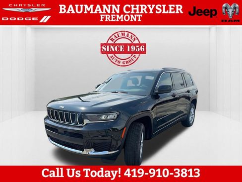 New 2025 Jeep Grand Cherokee L Laredo w/ Trailer Tow Package AWD/4WD image 10