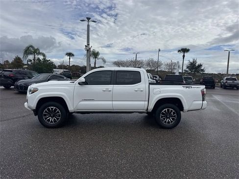 Used 2023 Toyota Tacoma TRD Sport image 7
