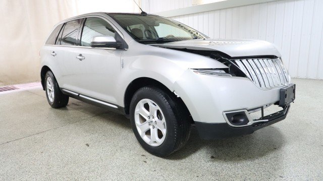 Used 2013 Lincoln MKX AWD image 5