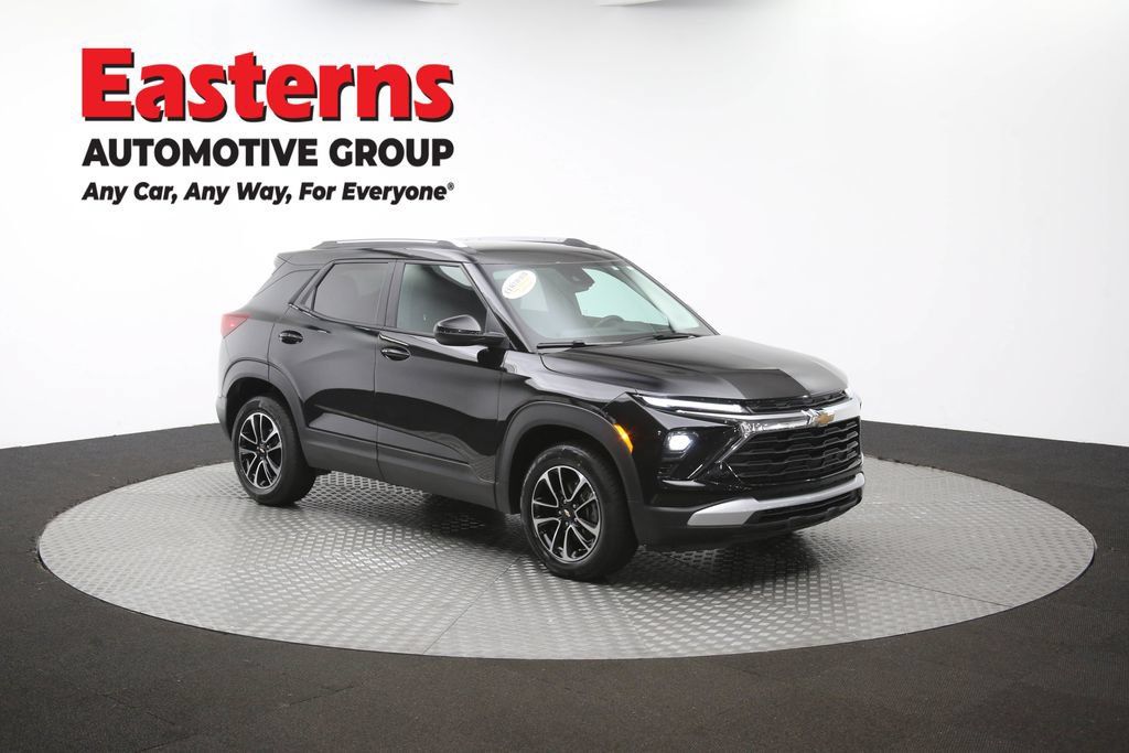 Used 2026 Chevrolet TrailBlazer LT w/ LT Cold Weather Package AWD/4WD image 48