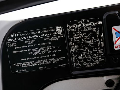 Used 2005 Porsche 911 Carrera S RWD image 42