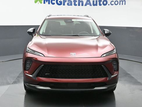 Used 2024 Buick Envision Sport Touring image 4