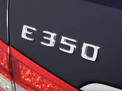 Used 2010 Mercedes-Benz E 350 Coupe image 37