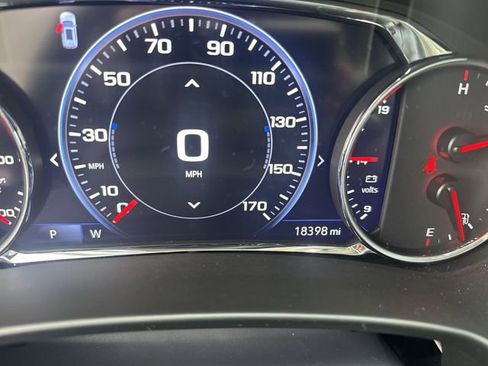 Used 2023 GMC Terrain Denali image 12