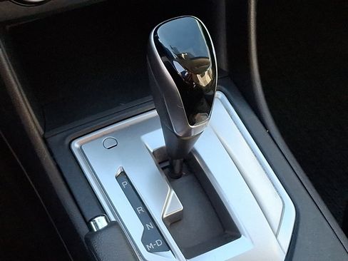 Used 2021 Subaru Crosstrek 2.0i Premium image 13