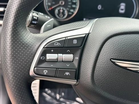 Used 2025 Genesis G70 3.3T Advanced AWD/4WD image 9