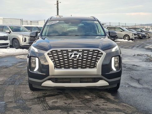 Used 2021 Hyundai Palisade SEL w/ Winter Package image 2
