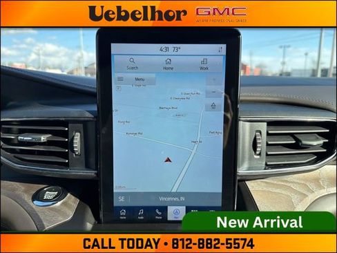 Used 2020 Ford Explorer Platinum w/ Premium Technology Package image 14