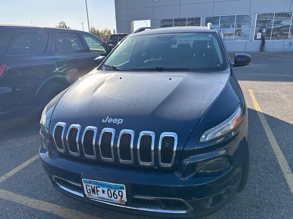 Used 2018 Jeep Cherokee Limited AWD/4WD image 6