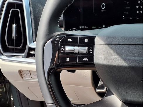 New 2026 Kia Sorento SX Prestige AWD/4WD image 11