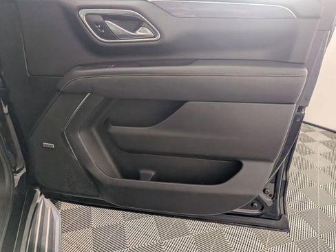 Used 2021 GMC Yukon SLT w/ SLT Luxury Package RWD image 35