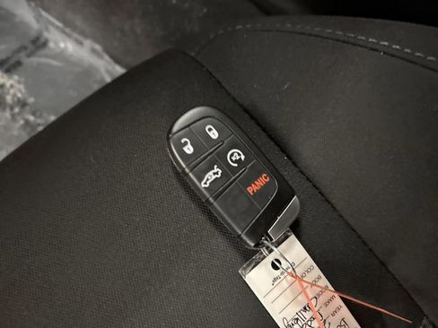 Used 2020 Dodge Challenger R/T Scat Pack w/ Scat Pack Stripe image 37