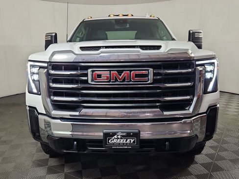 Used 2024 GMC Sierra 2500 SLT w/ SLT Convenience Package image 8