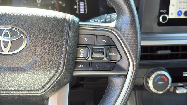 Certified 2025 Toyota 4Runner SR5 AWD/4WD image 13