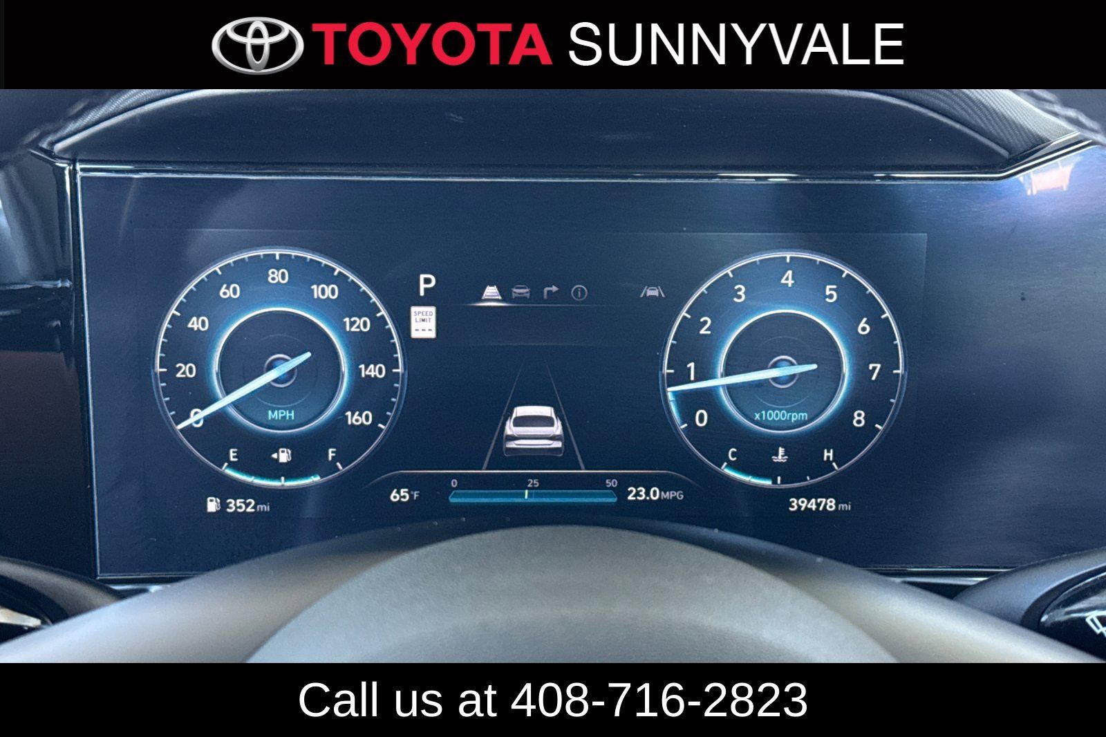 Used 2025 Hyundai Elantra Limited FWD image 28