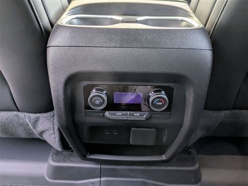 New 2026 Buick Enclave Preferred image 11