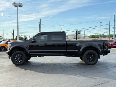 Used 2022 Ford F450 Platinum w/ FX4 Off-Road Package AWD/4WD image 7