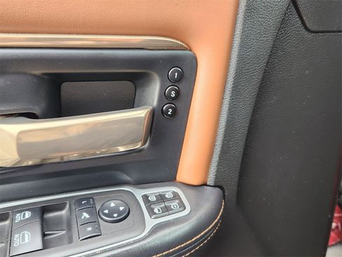 Used 2023 RAM 3500 Limited image 24