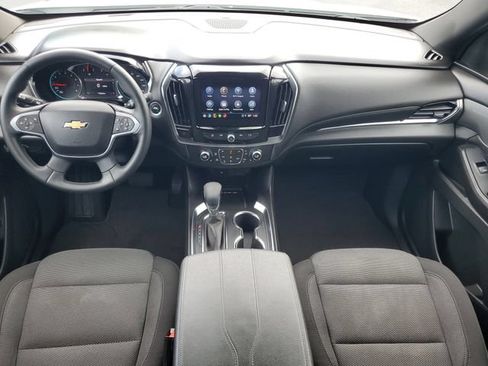 Certified 2024 Chevrolet Traverse LT FWD image 16