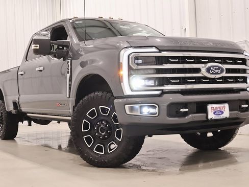 Certified 2024 Ford F350 Platinum image 50