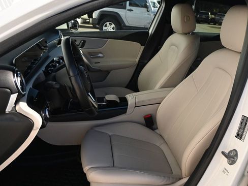 Used 2022 Mercedes-Benz A 220 4MATIC image 13