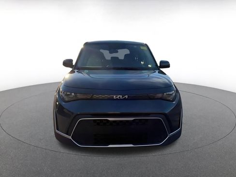 Used 2025 Kia Soul LX w/ LX Technology Package image 4