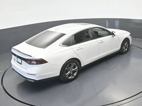 Used 2024 Honda Accord EX image 50