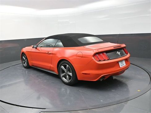 Used 2015 Ford Mustang Convertible w/ Equipment Group 051A image 5