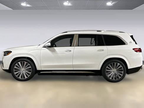 New 2026 Mercedes-Benz Maybach GLS 600 4MATIC image 2