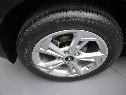 Certified 2022 Hyundai Kona SEL w/ Convenience Package FWD image 12