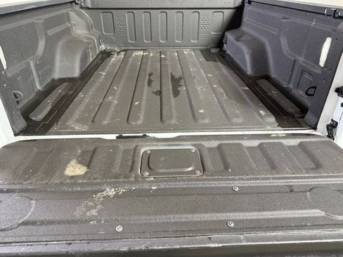 Used 2021 Jeep Gladiator Rubicon image 15