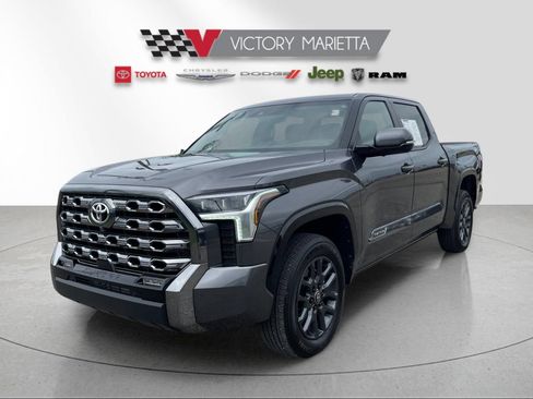 Used 2025 Toyota Tundra Platinum AWD/4WD image 1