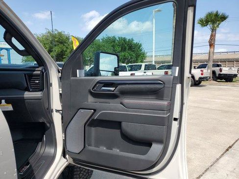 New 2026 GMC Sierra 2500 AT4X AWD/4WD image 10