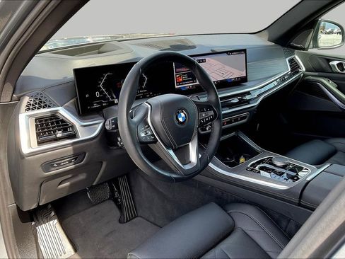 Used 2024 BMW X5 xDrive40i w/ Premium Package AWD/4WD image 17