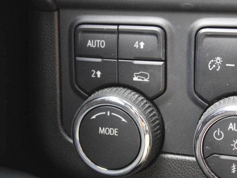 Used 2025 Chevrolet Tahoe RST w/ Comfort Package AWD/4WD image 15