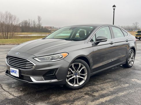 Used 2019 Ford Fusion SEL image 37