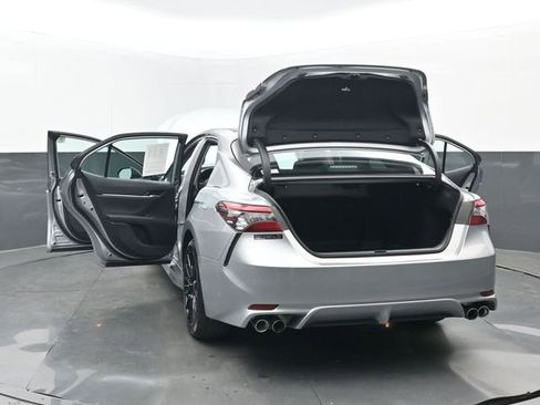 Used 2023 Toyota Camry XSE image 37