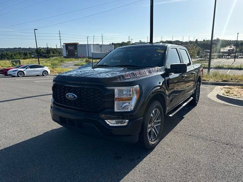Used 2022 Ford F150 XL w/ STX Appearance Package RWD image 5