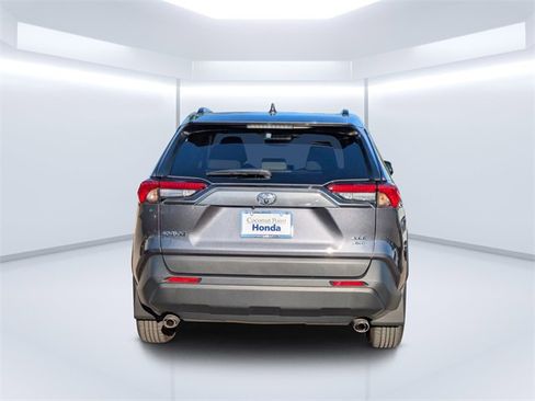 Used 2025 Toyota RAV4 XLE image 4