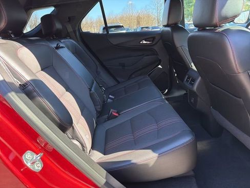 Used 2023 Chevrolet Equinox RS image 11