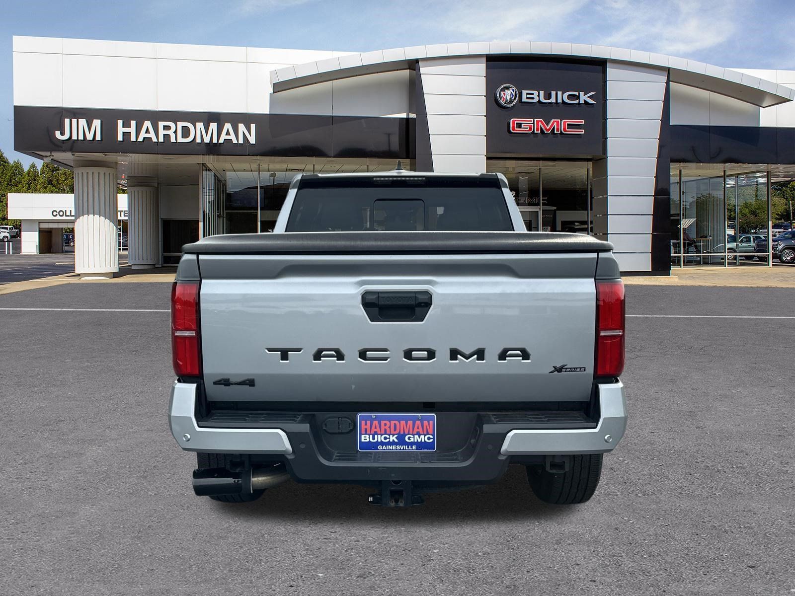 Used 2024 Toyota Tacoma SR5 w/ SR5 Upgrade Package AWD/4WD image 6