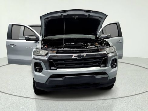 Used 2023 Chevrolet Colorado LT w/ LT Convenience Package II AWD/4WD image 15