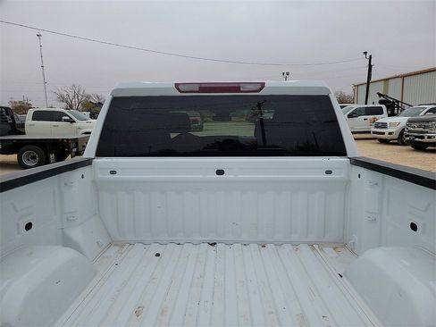Used 2022 Chevrolet Silverado 1500 Custom image 15