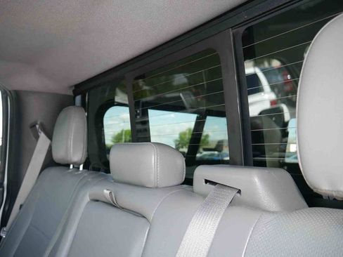 Used 2016 Ford F150 Lariat w/ Equipment Group 501A Mid AWD/4WD image 19