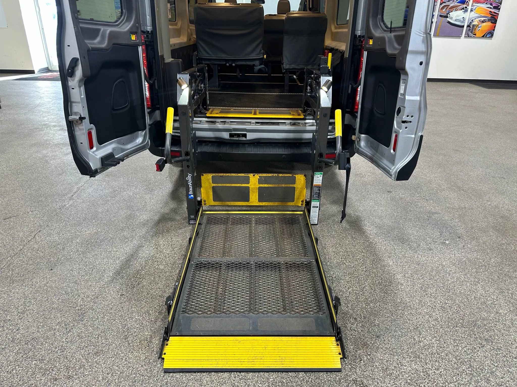 Used 2015 Ford Transit 250 148 Medium Roof RWD image 53
