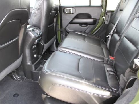 Used 2021 Jeep Wrangler Unlimited Sahara image 42