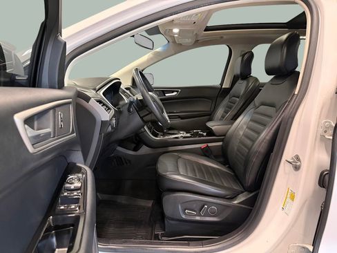 Used 2018 Ford Edge SEL w/ Equipment Group 201A image 18